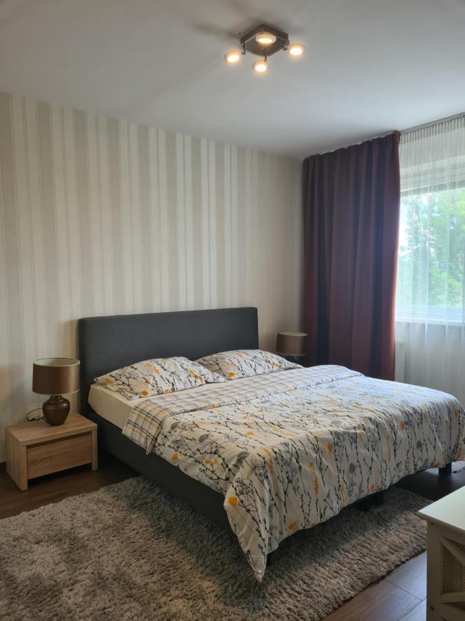 KomárnoApartman Valentinアパートメント エクステリア 写真